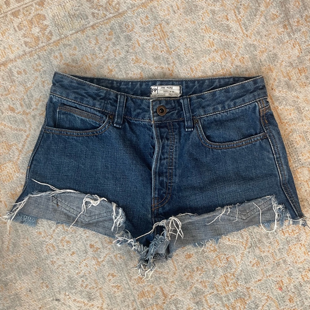 Free People, Jean cut off, bootie shorts